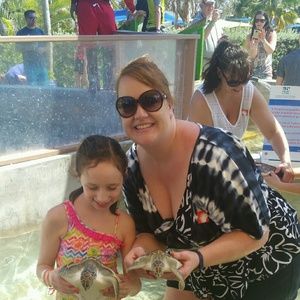 Meet your Posher, Cassi